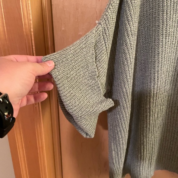 Pink Lily Loose Knit Short Sleeved Sweater - Picture 4 of 7